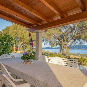 Bella Vista With Sea View Cugnana